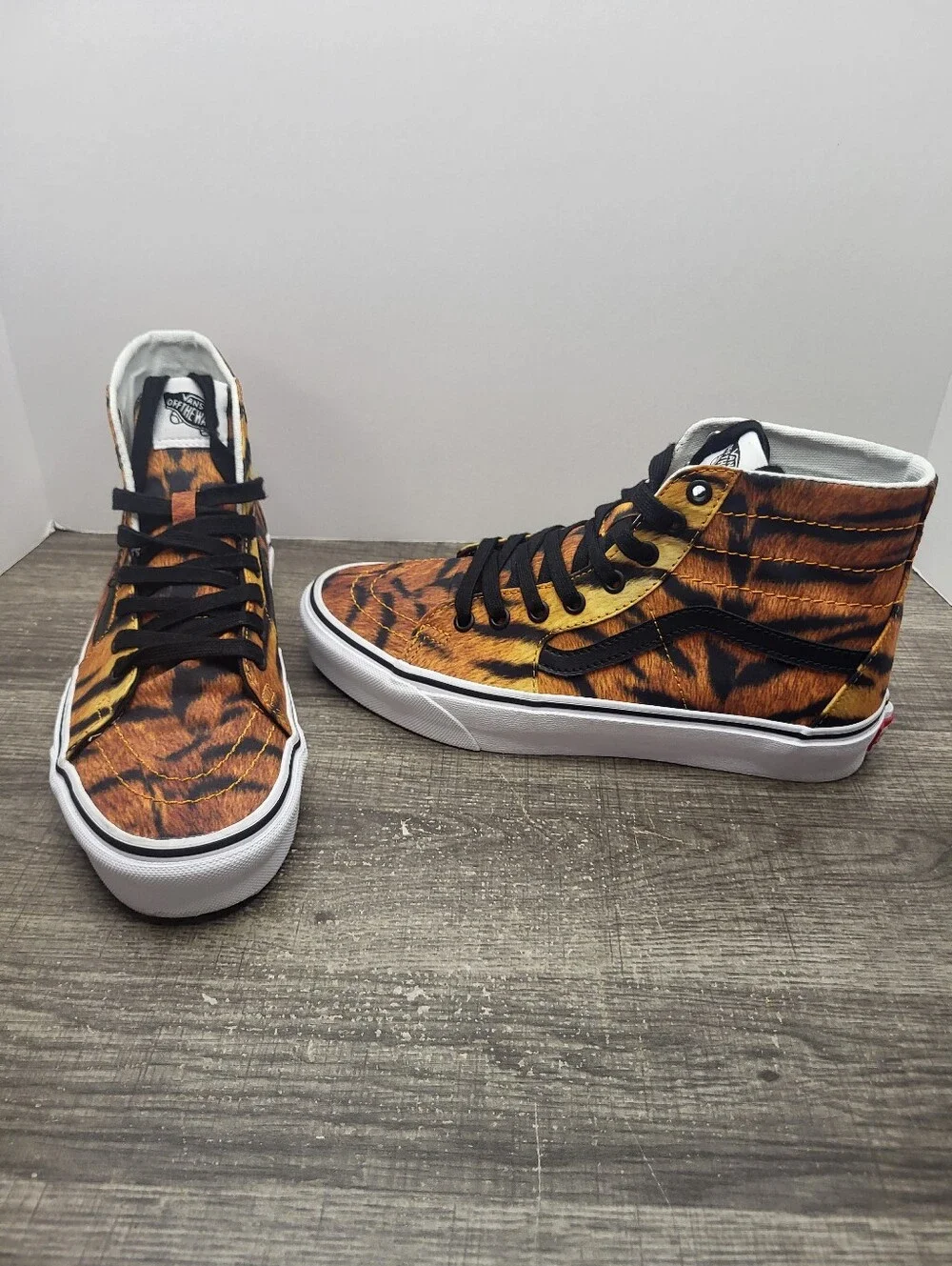 Vans SK8-Hi Sneakers Skate Shoes Tiger/True White Women's 9 Mens 7.5